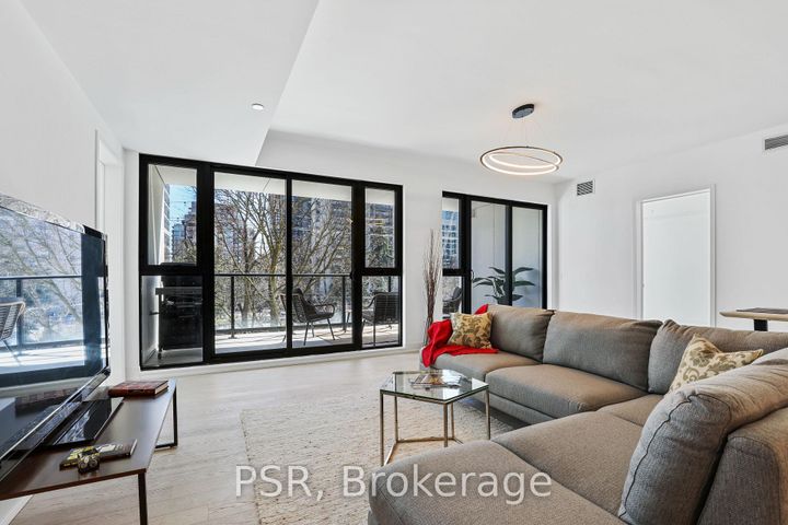 Photo 11 at 304 - 200 Keewatin Avenue, Eglinton, Toronto