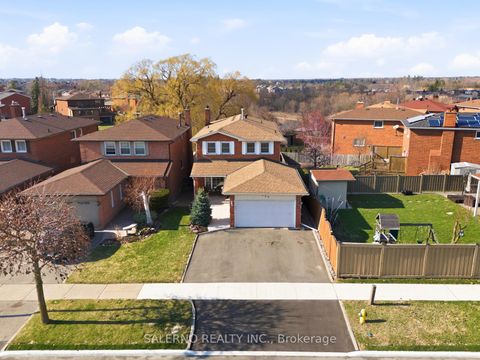 Photo 1 at 125 Kaiser Drive, West Woodbridge, Vaughan