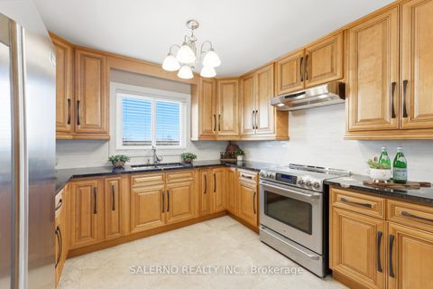 Photo 12 at 125 Kaiser Drive, West Woodbridge, Vaughan