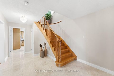 Photo 20 at 125 Kaiser Drive, West Woodbridge, Vaughan