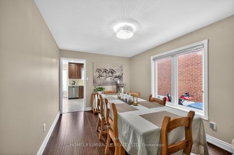 Photo 21 at 137 Minglehaze Drive, Jamestown, Toronto