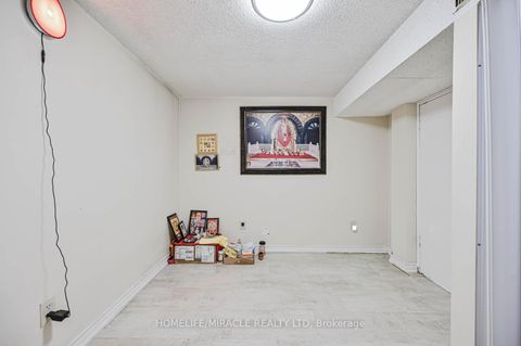 Photo 42 at 137 Minglehaze Drive, Jamestown, Toronto