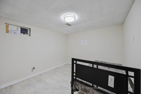 Photo 45 at 137 Minglehaze Drive, Jamestown, Toronto