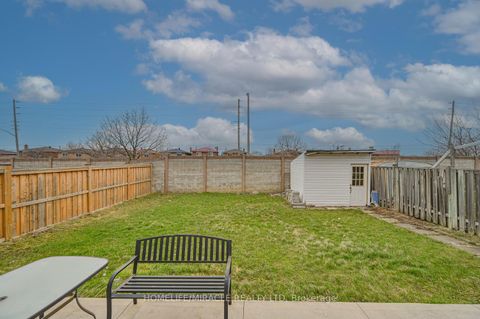 Photo 48 at 137 Minglehaze Drive, Jamestown, Toronto