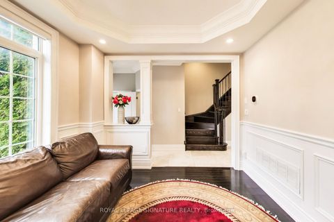 Photo 6 at 259 Barons Street, Kleinburg, Vaughan