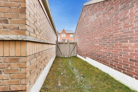 Photo 36 at 259 Barons Street, Kleinburg, Vaughan