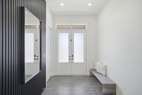 Photo 3 at 99 Coldwell Bay Circle, Kleinburg, Vaughan