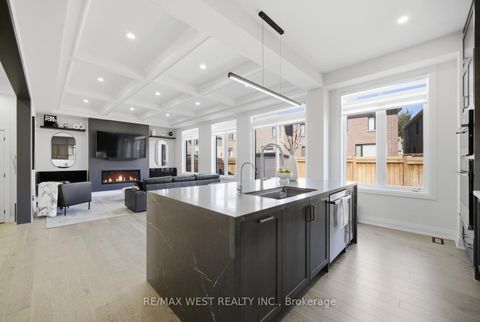 Photo 15 at 99 Coldwell Bay Circle, Kleinburg, Vaughan