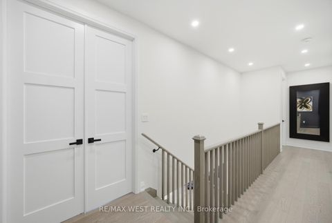 Photo 22 at 99 Coldwell Bay Circle, Kleinburg, Vaughan