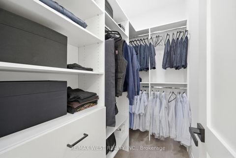 Photo 31 at 99 Coldwell Bay Circle, Kleinburg, Vaughan