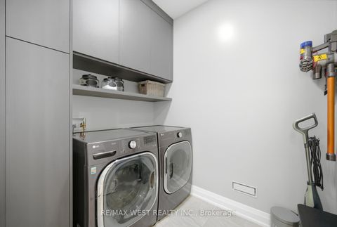 Photo 33 at 99 Coldwell Bay Circle, Kleinburg, Vaughan