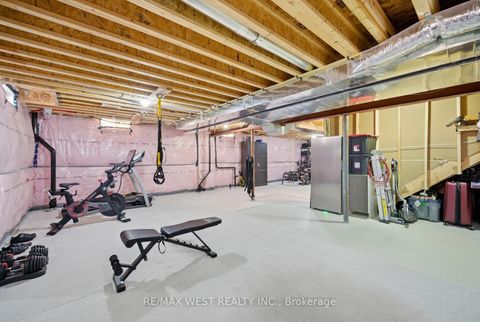 Photo 38 at 99 Coldwell Bay Circle, Kleinburg, Vaughan