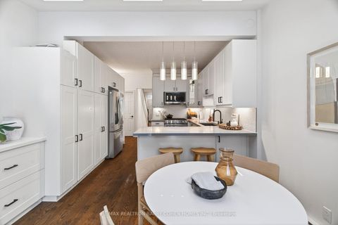 Photo 19 at 198 Macpherson Avenue, Annex, Toronto