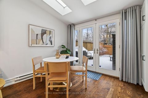 Photo 20 at 198 Macpherson Avenue, Annex, Toronto