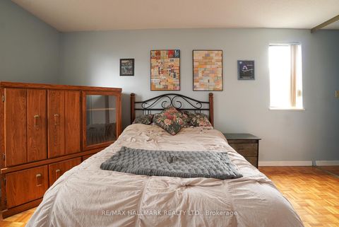 Photo 8 at 203 - 3734 St Clair Avenue E, Cliffcrest, Toronto