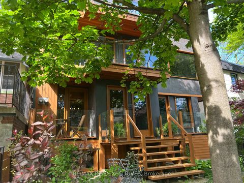 Photo 1 at 32 Regal Road, Wychwood, Toronto