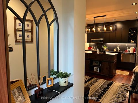 Photo 20 at 32 Regal Road, Wychwood, Toronto