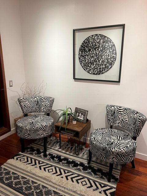 Photo 23 at 32 Regal Road, Wychwood, Toronto