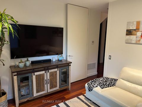 Photo 30 at 32 Regal Road, Wychwood, Toronto