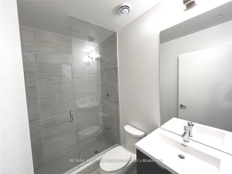 Photo 7 at 1105 - 138 Downes Street, Waterfront Communities C8, Toronto