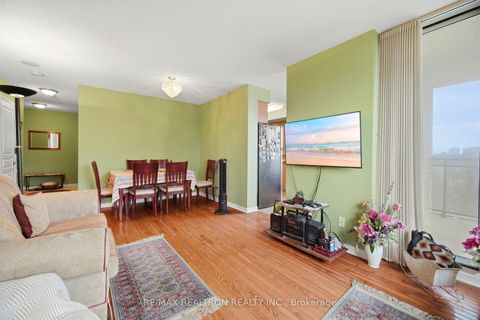 Photo 17 at 411 - 330 Red Maple Road, Langstaff, Richmond Hill