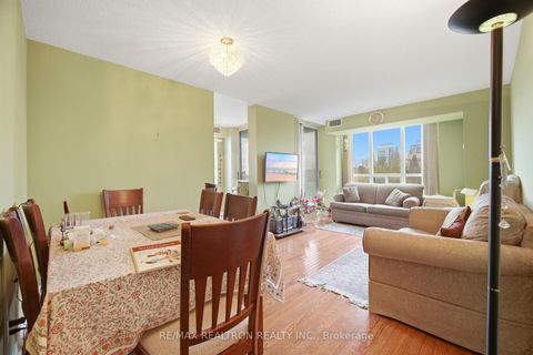 Photo 21 at 411 - 330 Red Maple Road, Langstaff, Richmond Hill