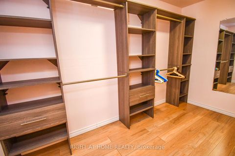 Photo 24 at 11 Thackeray Crescent, Letitia Heights, Barrie