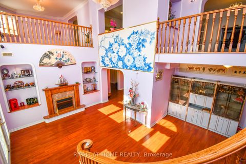 Photo 25 at 11 Thackeray Crescent, Letitia Heights, Barrie