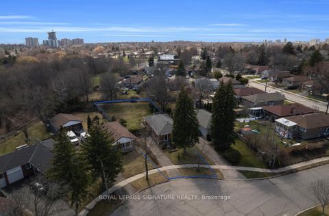 Photo 4 at 73 Tansley Avenue, Bendale, Toronto
