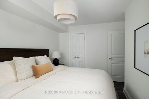 Photo 13 at 133 - 25 Turntable Crescent, Junction, Toronto