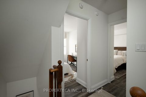 Photo 15 at 133 - 25 Turntable Crescent, Junction, Toronto