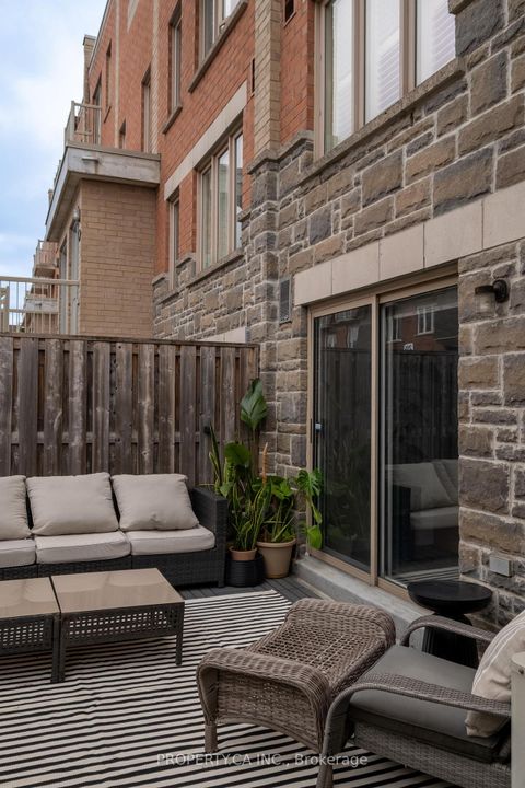 Photo 24 at 133 - 25 Turntable Crescent, Junction, Toronto