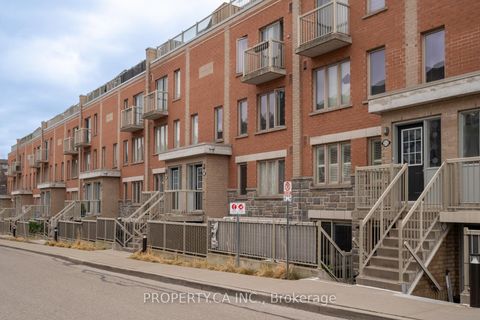 Photo 26 at 133 - 25 Turntable Crescent, Junction, Toronto