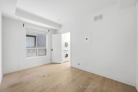 Photo 14 at 14 - 1321 Gerrard Street E, Coxwell, Toronto