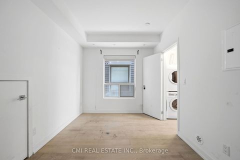 Photo 18 at 14 - 1321 Gerrard Street E, Coxwell, Toronto