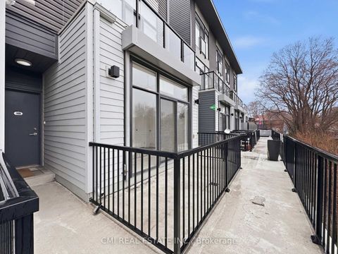 Photo 24 at 14 - 1321 Gerrard Street E, Coxwell, Toronto