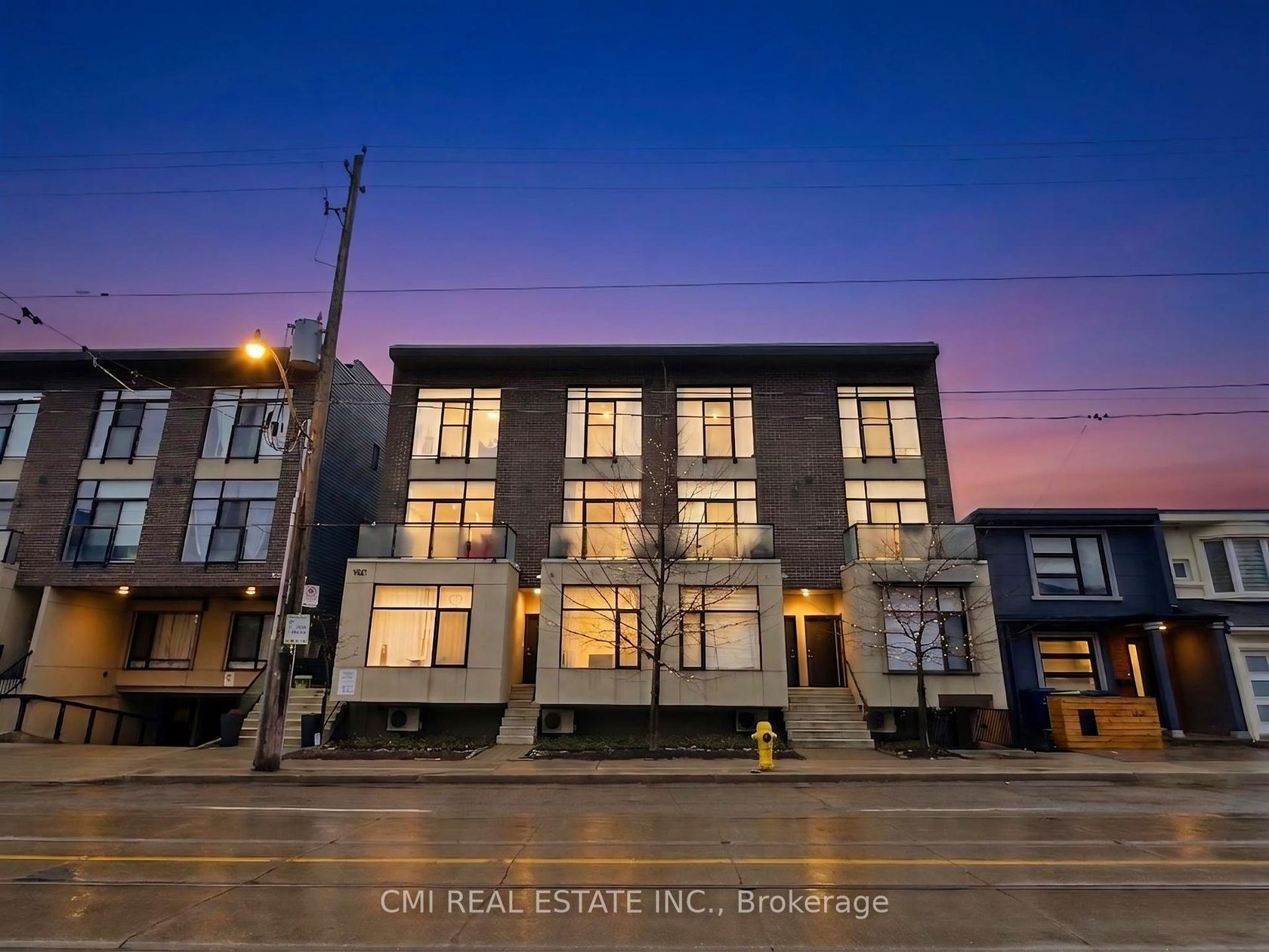 14 - 1321 Gerrard Street E, Coxwell, Toronto photo number 2