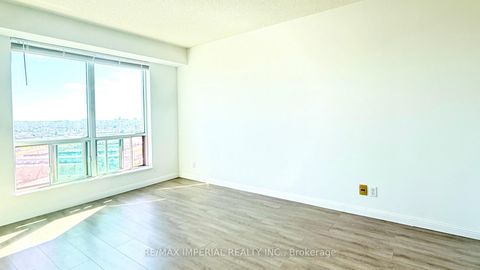 Photo 12 at 2209 - 1 Lee Centre Drive, Woburn, Toronto
