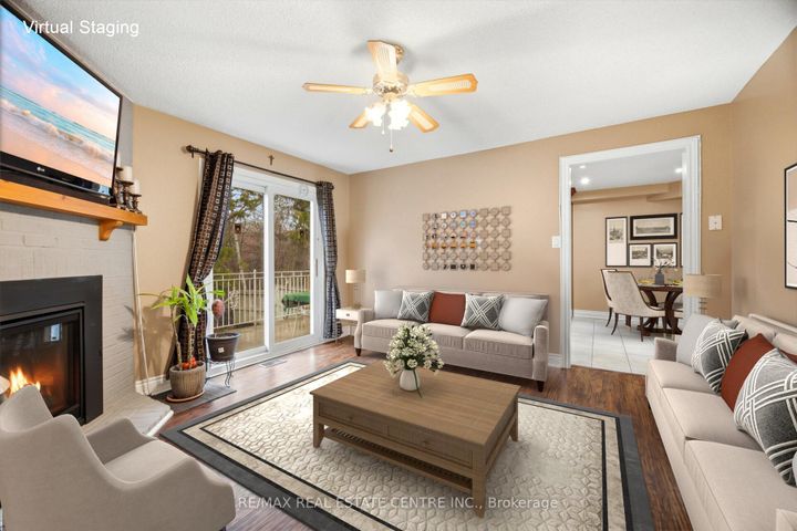 Photo 17 at 4616 Owl Circle, Hurontario, Mississauga