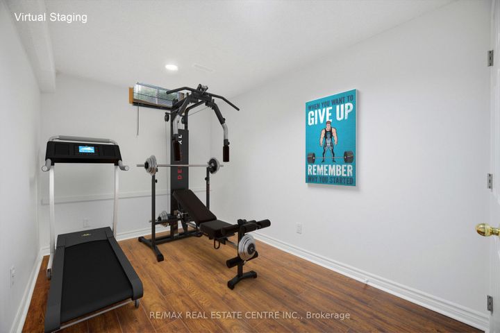 Photo 42 at 4616 Owl Circle, Hurontario, Mississauga