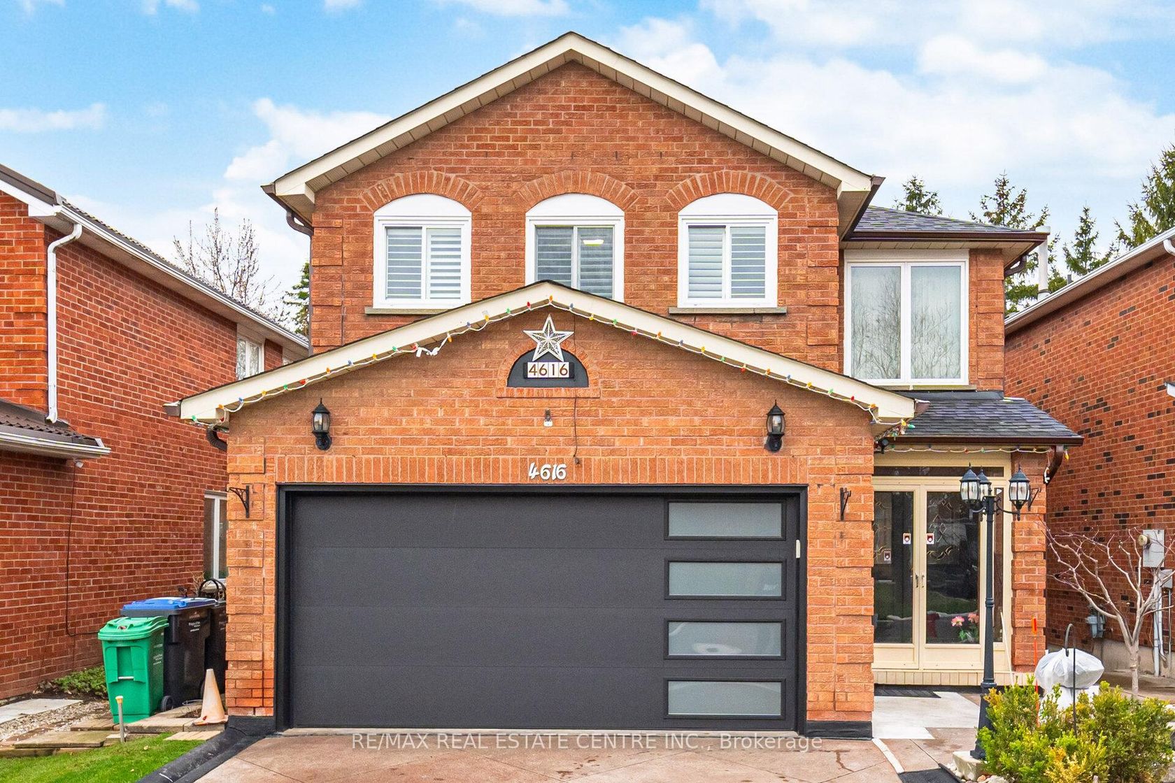 4616 Owl Circle, Hurontario, Mississauga 2