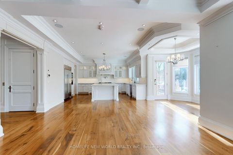 Photo 13 at 110 Bidewell Avenue, Westgate, Toronto