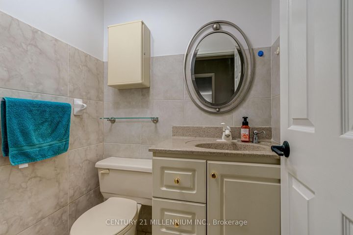 Photo 14 at 10 Phelps Drive, Northwood Park, Brampton