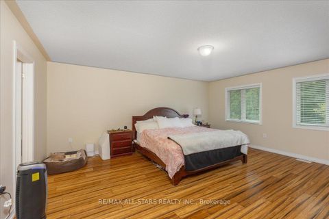 Photo 15 at 27 Scotia Road, Sutton & Jackson's Point, Georgina