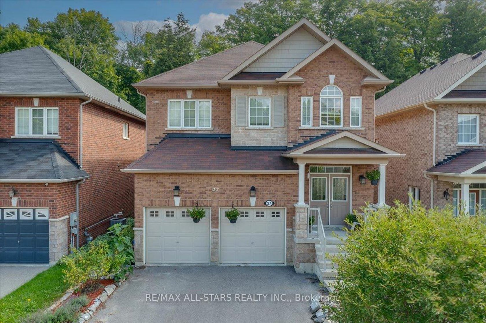 27 Scotia Road, Sutton & Jackson