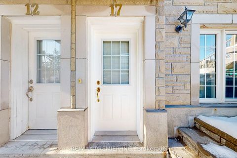 Photo 4 at 17 - 55 Cedarcroft Boulevard, Branson, Toronto