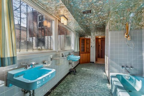 Photo 22 at 37 Sunnypoint Crescent, Cliffcrest, Toronto