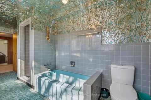 Photo 23 at 37 Sunnypoint Crescent, Cliffcrest, Toronto