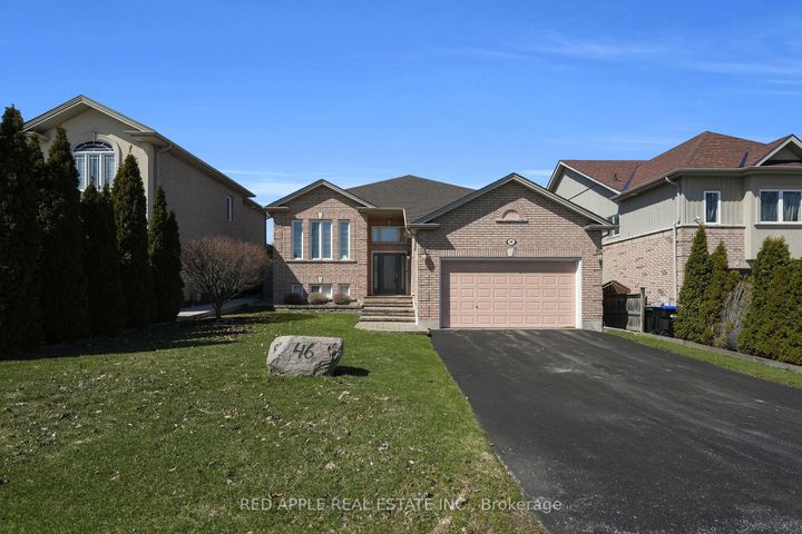 Photo 1 at 46 Bannerman Drive, Bradford, Bradford West Gwillimbury