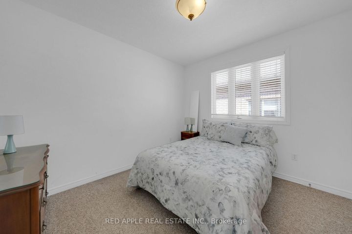 Photo 16 at 46 Bannerman Drive, Bradford, Bradford West Gwillimbury